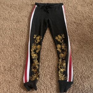 Chasor Dark Grey Gold detail Joggers